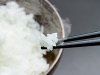 家庭のお米事情についてアンケート。よく食べるお米ランキングも調査