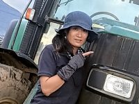 地域の女性リーダーは農業機械も操る農家の嫁