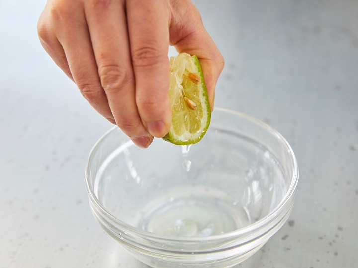 果汁3倍 X切り とは レモン農家に聞いた 正しい搾り方 切り方 マイナビ農業