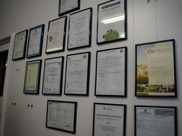 Certification certificates line this wall, including certified halal, which is also receiving attention in Japan in recent years
