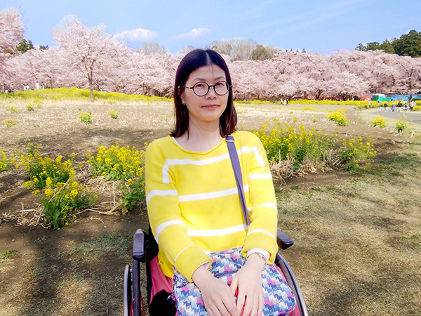 車いすでも農業はできる　病に負けずブドウ農園を開設