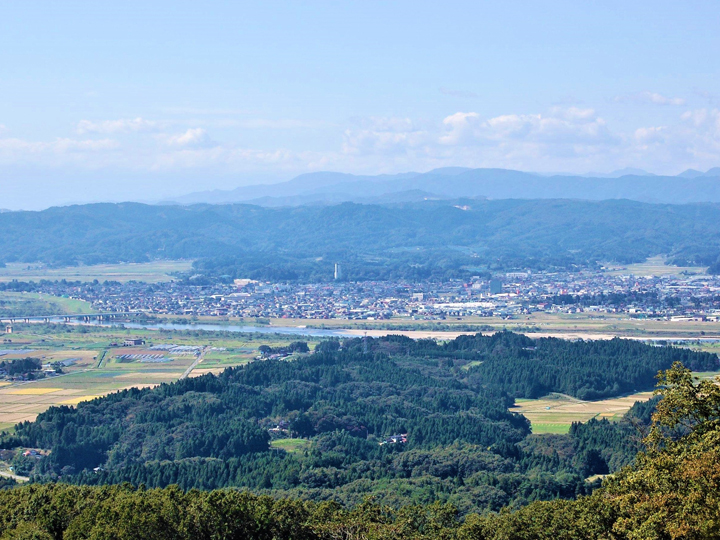 角田市