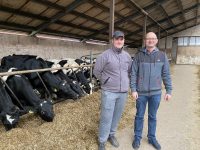 ポーランドの酪農家を訪問し実感！　乳牛監視システム導入のメリット
