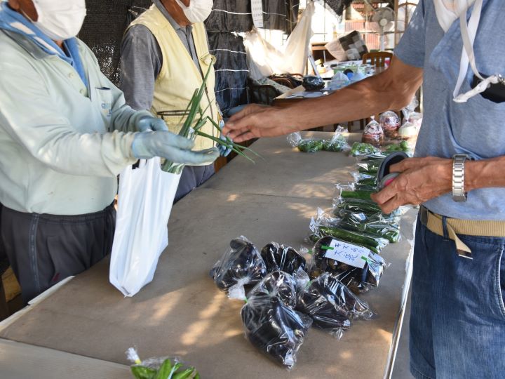 規格外野菜はタダ同然⁉　ご当地グルメという名の落とし穴【転生レベル18】