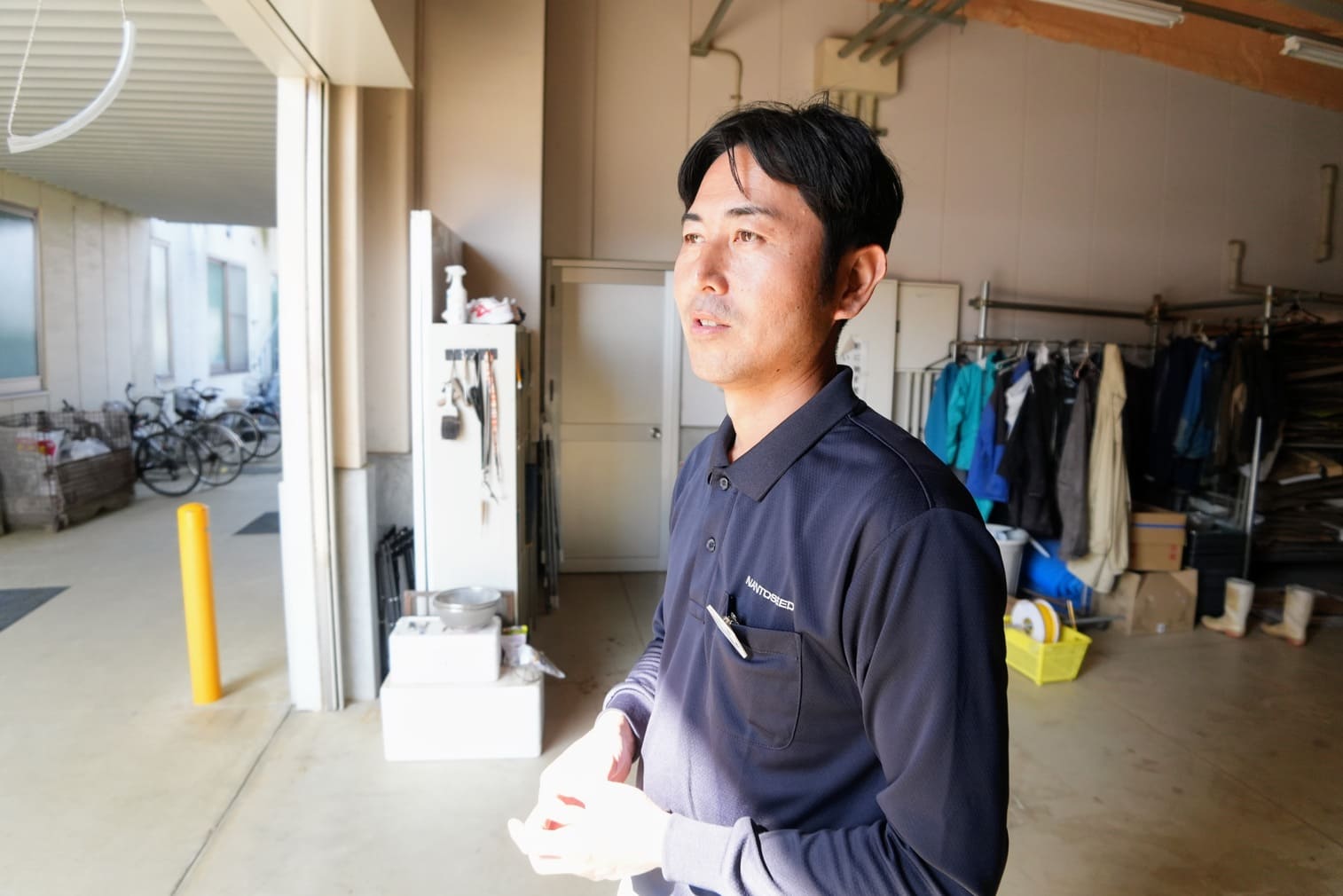宇野さん 取材している時の様子